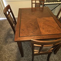 4 Chair Dining Room Table 