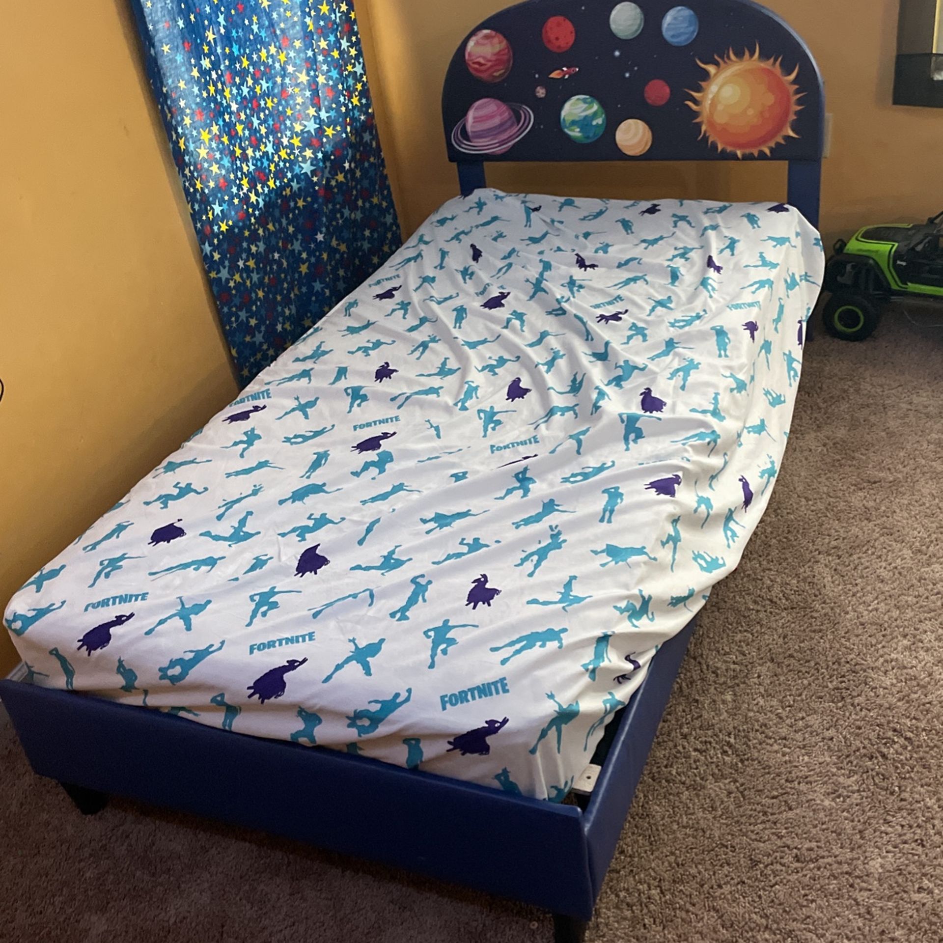 Space Jam Twin Bed