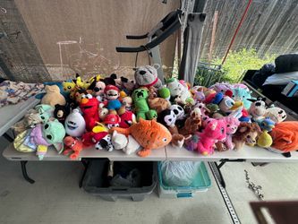 Huge Lot of 85+ Stuffed Animals & Plush Toys – Pokémon, Disney, Mario & More