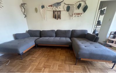 Dark Gray U-Shaped Sectional Sofa – Solid & Stylish