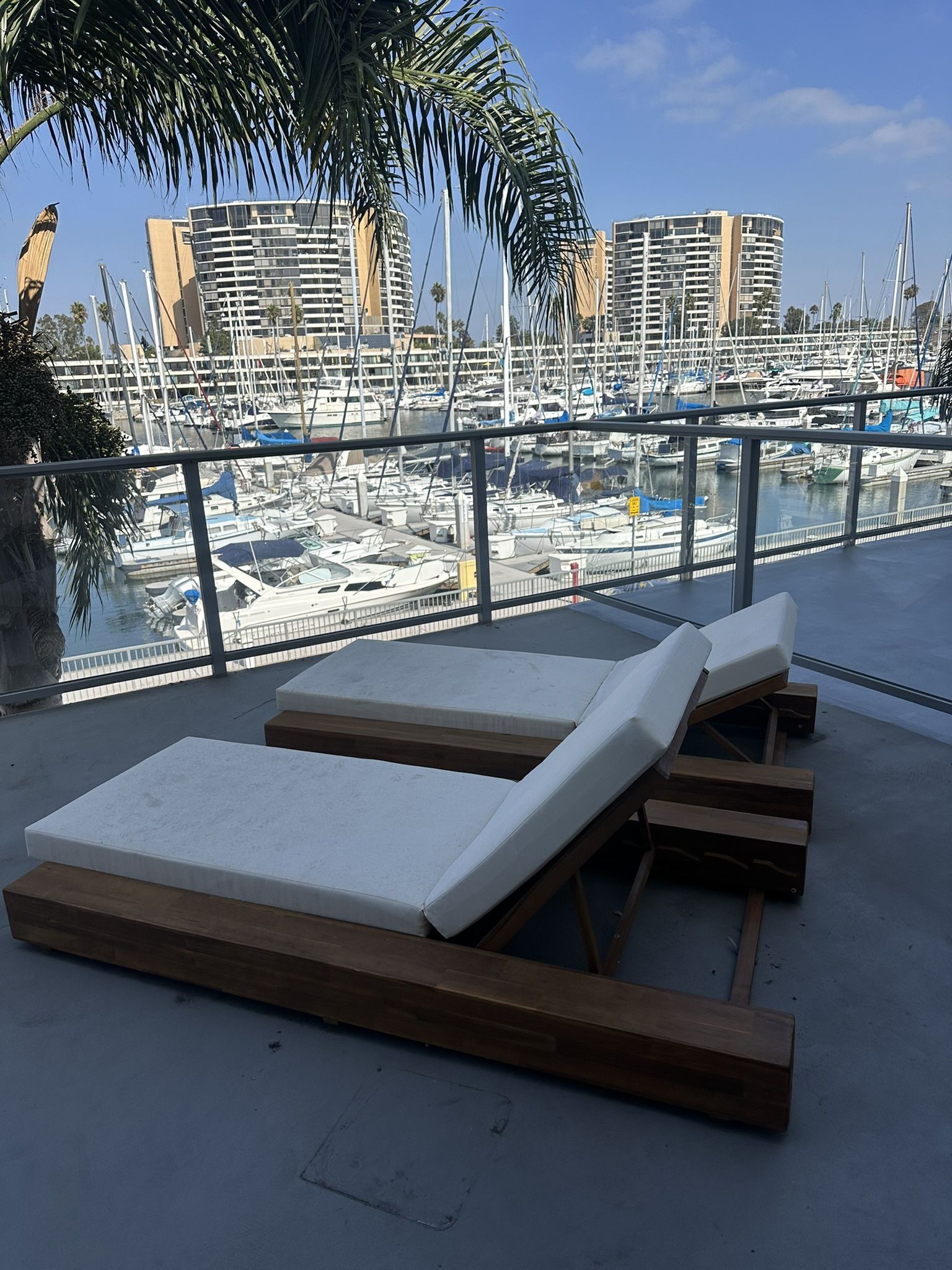 Teak Brown Removable Cushions Wood Outdoor Patio Chaise Lounge with Cream Cushion