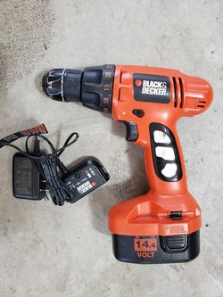 Black and Decker power drill