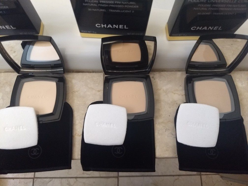 Chanel Natural Pressed Powder for Sale in Rancho Cucamonga, CA - OfferUp