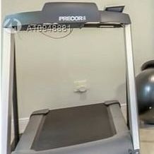 Precor 9.33i