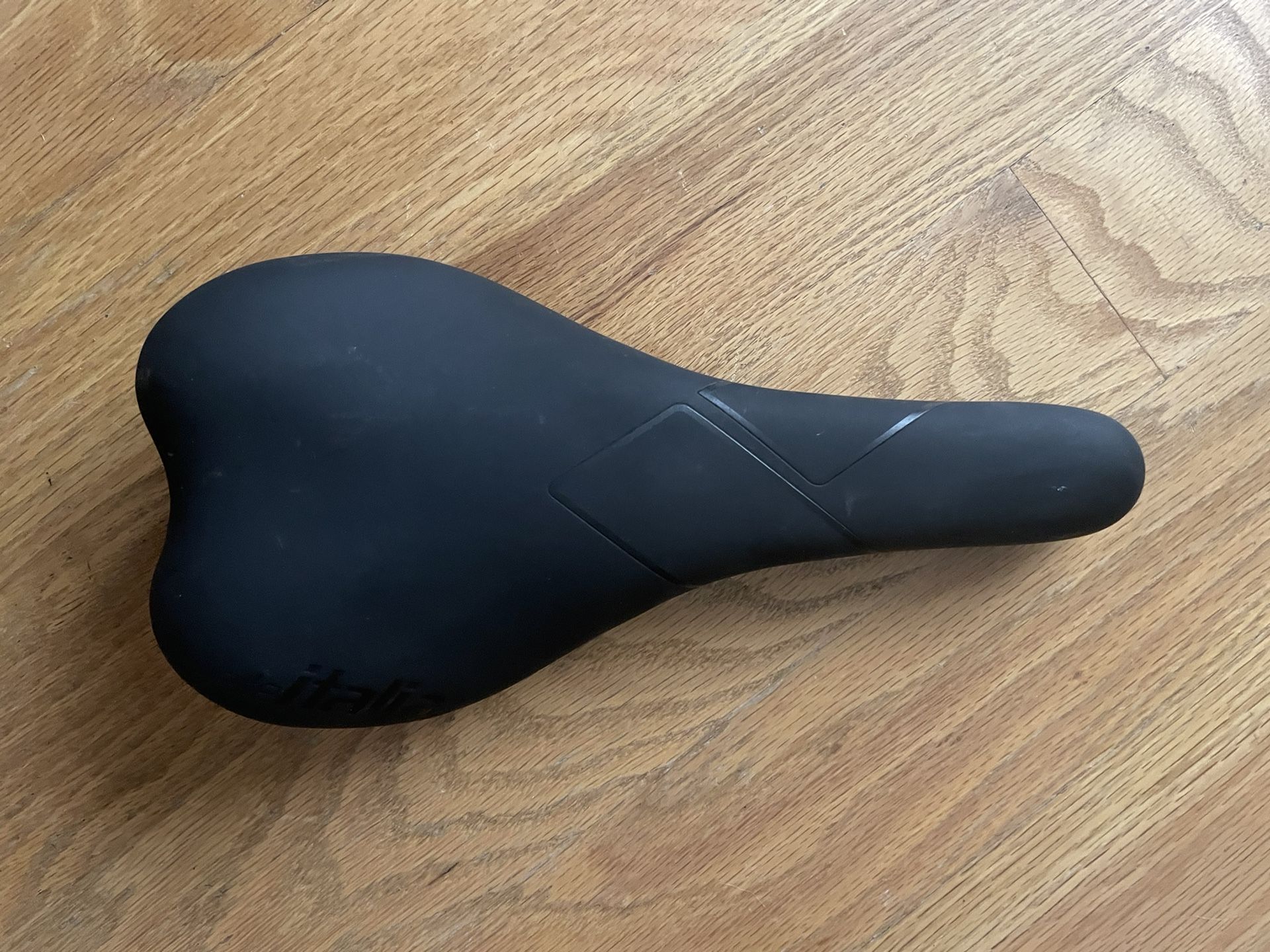 Selle Italia SLS Boost FeC Saddle
