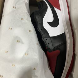 Jordan 1 Low 