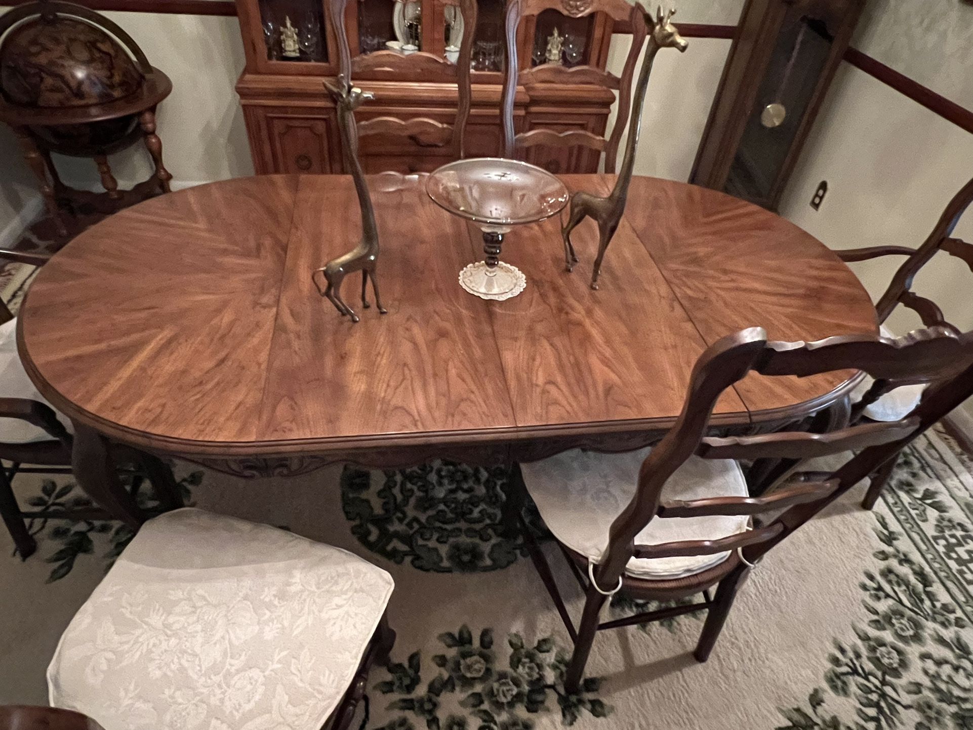 Dining Room Table W Chairs