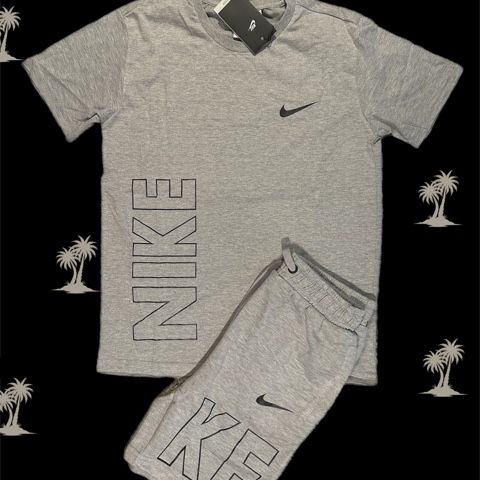 Men’s Nike Shorts Set 2XL