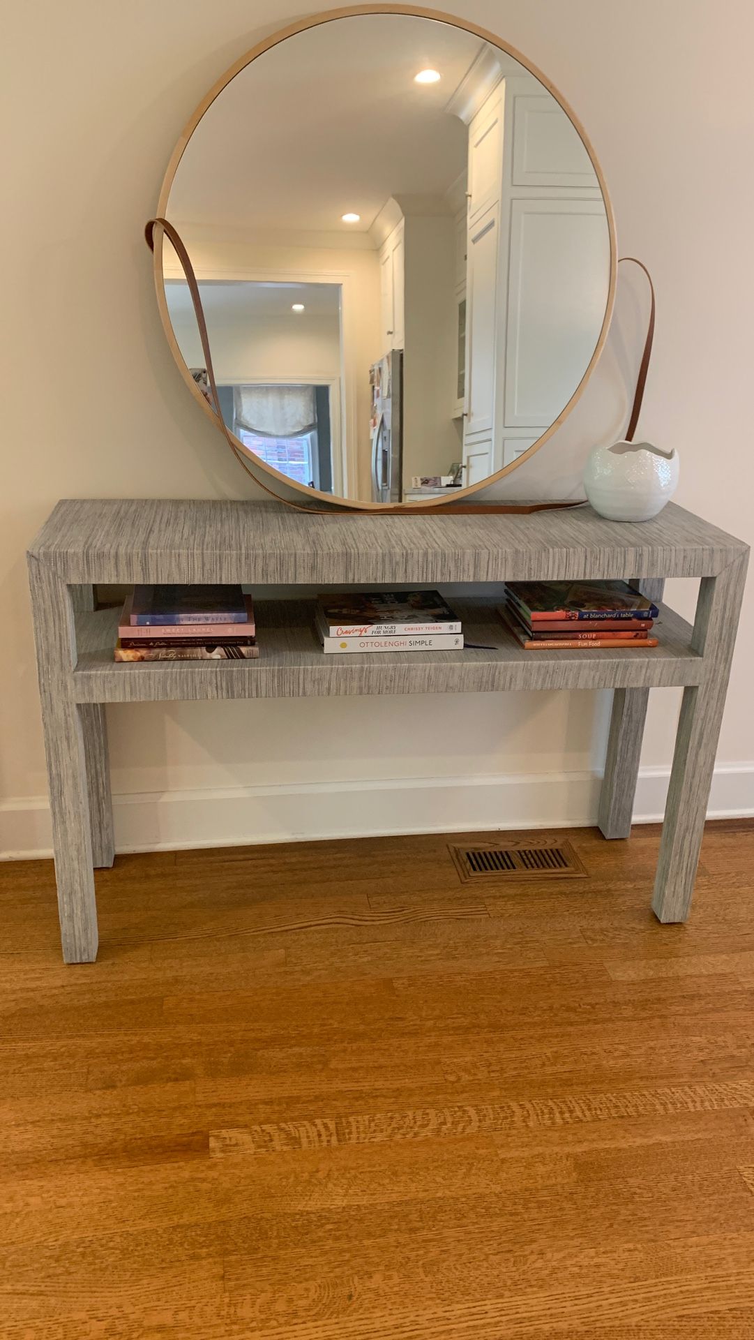 Serena and Lily Blake console