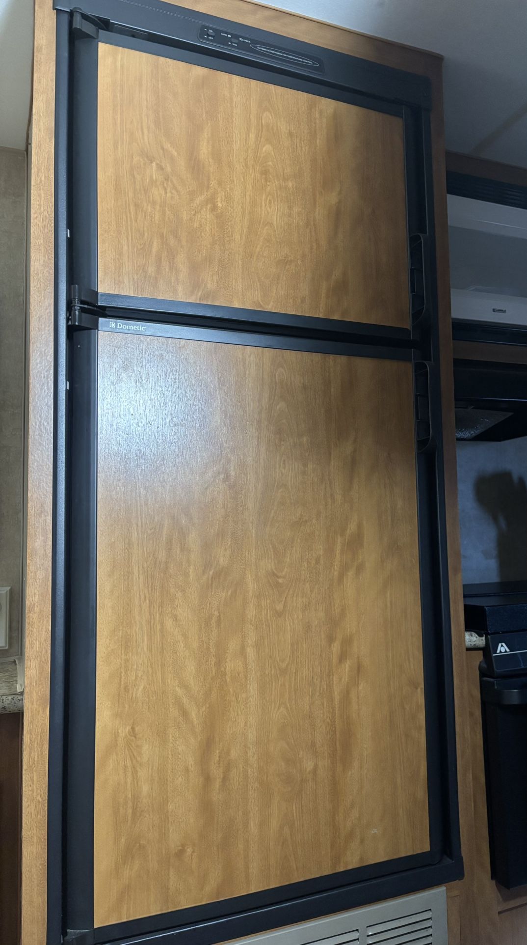 Dometic Rv Trailer Refrigerator