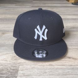 New York Yankees snapback hat 🧢