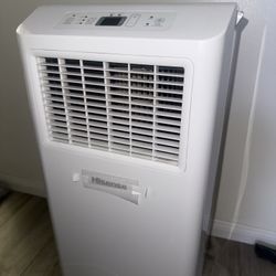 Portable A/C With Remote 