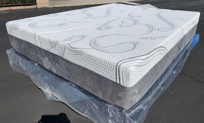 Queen Memory Foam