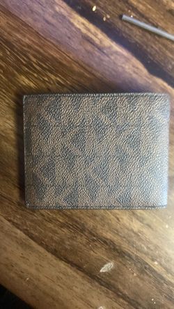 MK men’s wallet
