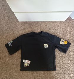 Unbranded T shirt