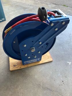 Compressed air hose reel