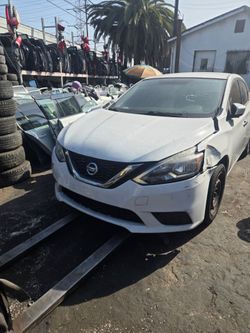 2018 Nissan Sentra for parts