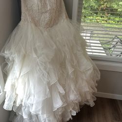 Size 24W Wedding Gown
