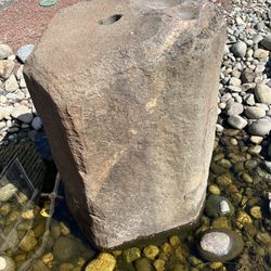 Natural Rock With Fountain 