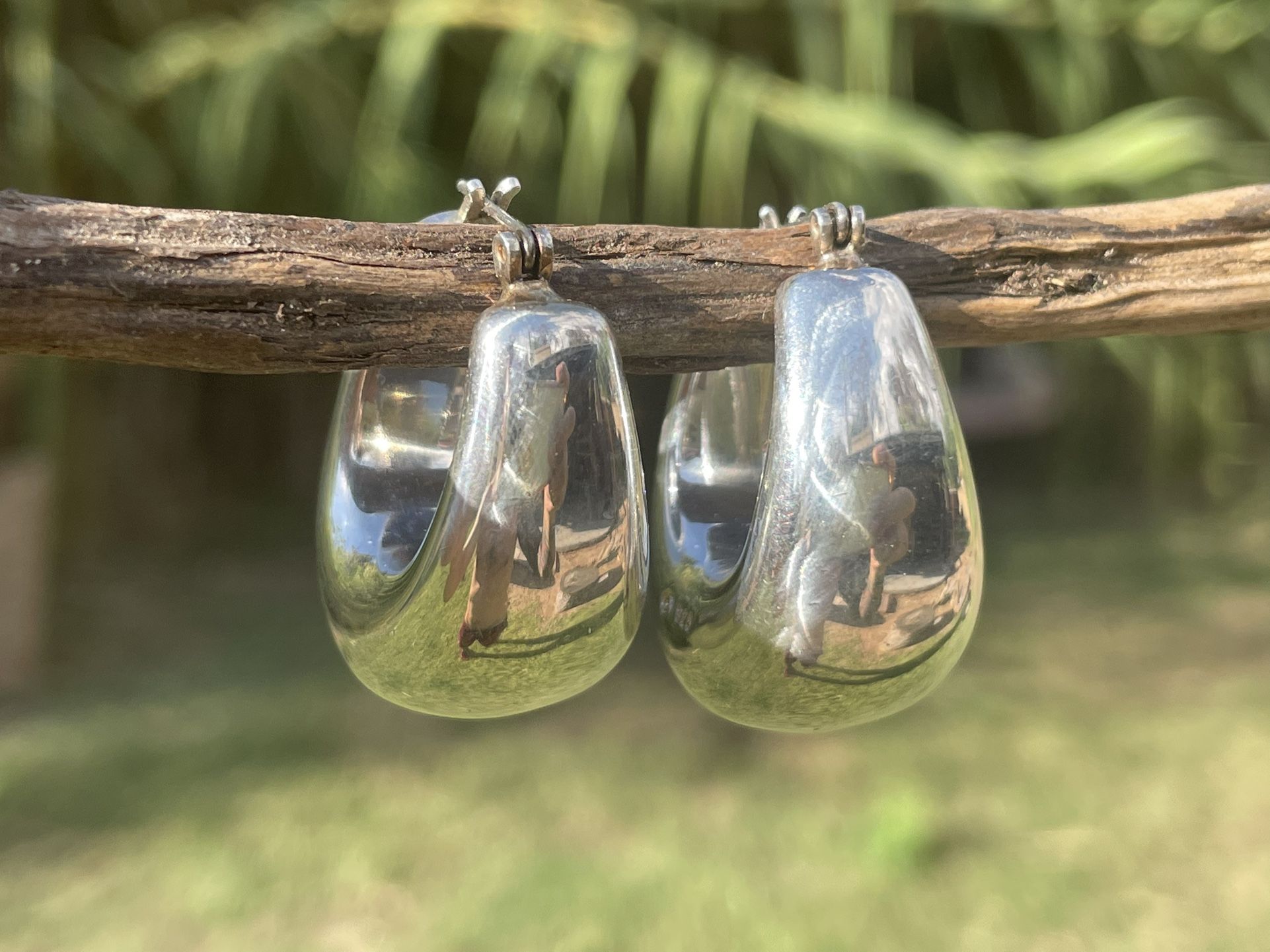 Chunky Silver Hoop Earrings .925