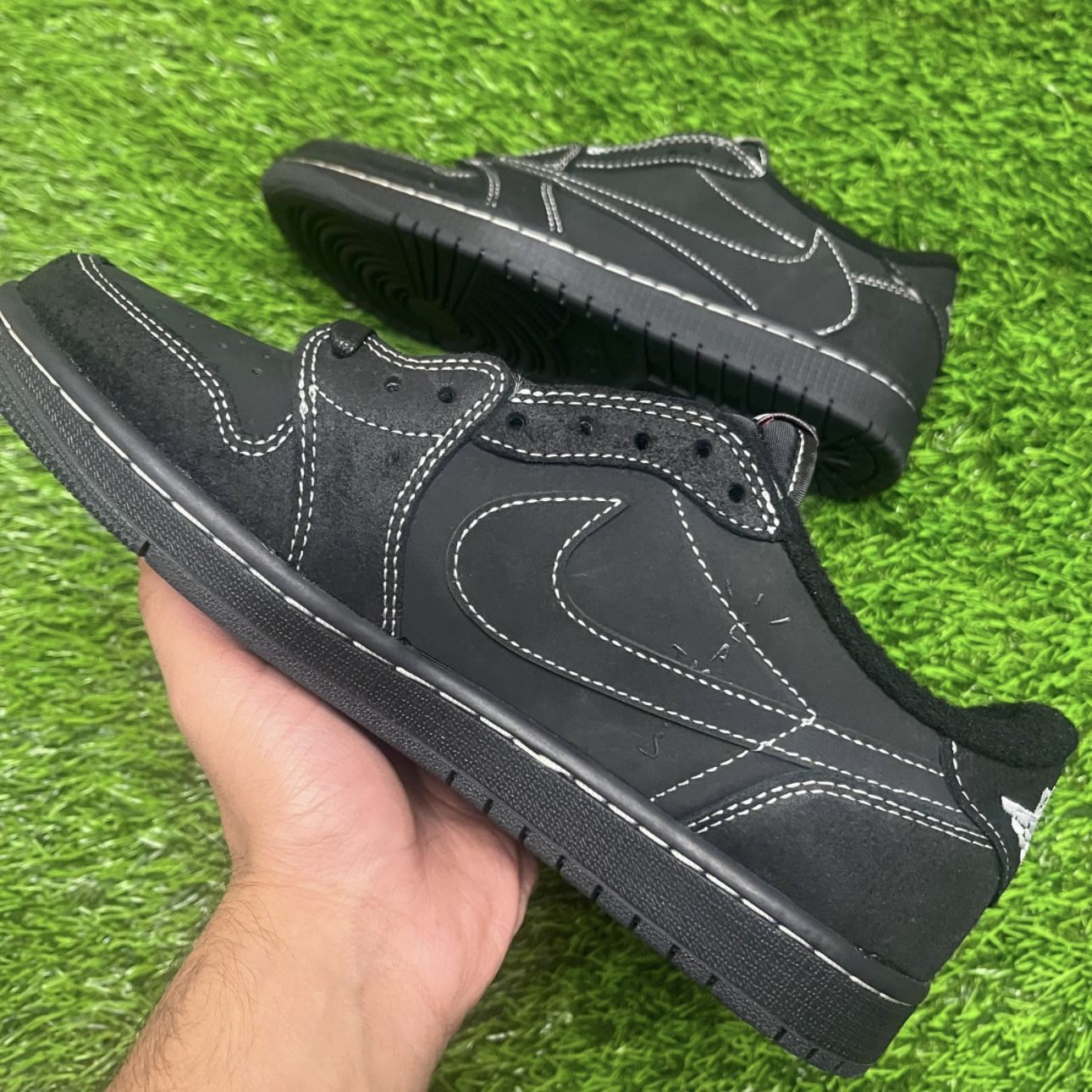 Travis Scott x Air Jordan 1 'Black Phantom'