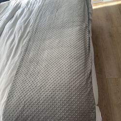 Gray Weighted Blanket