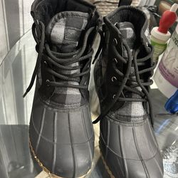 Snow Boots Rain Boots  Size 10 Woman’s 