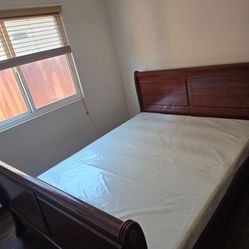Queen Bed Frame With Boxspring 