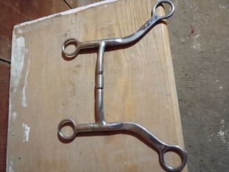 Myler type horse bit