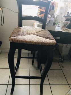 2 Bar stools