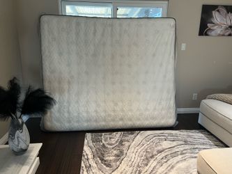 Brand New California King Aireloom Vitagenic Mattress