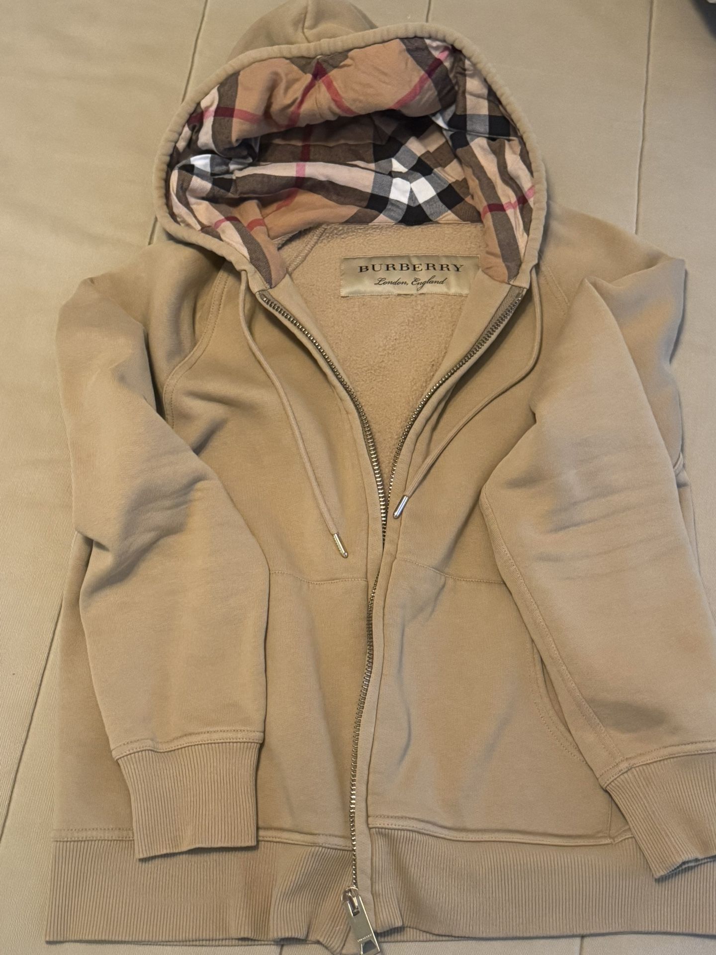 Burberry Women’s zipper Hoodie & Shirt
