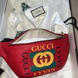 Gucci Logo Belt Bag Crossbody