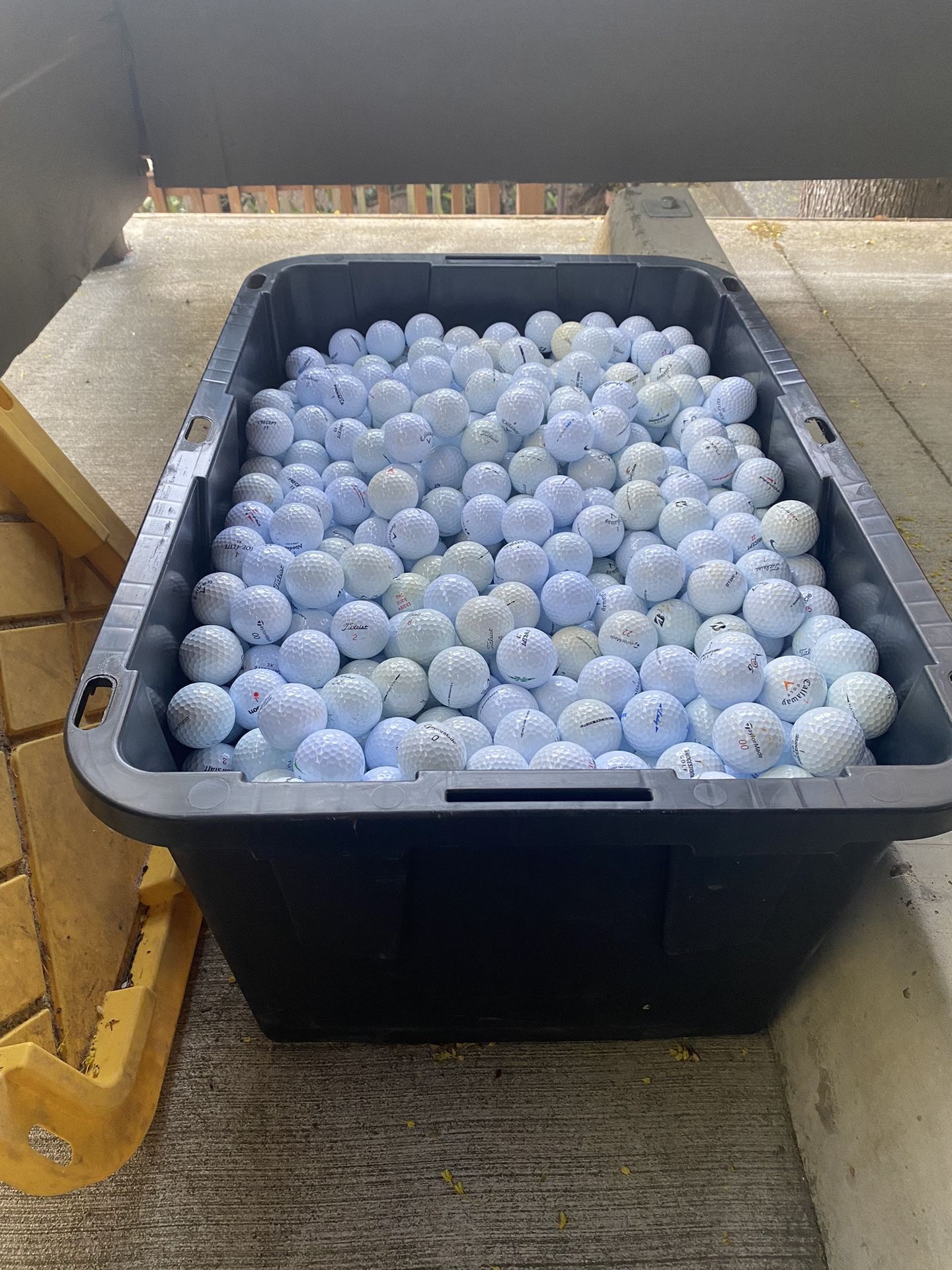100 Pc. Washed Golf Balls 