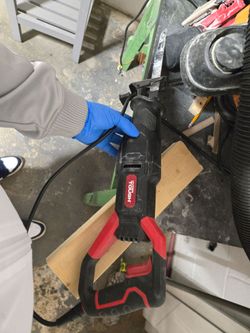Reciprocating saw corded wire..
