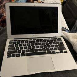 Mac Book Air 2011 