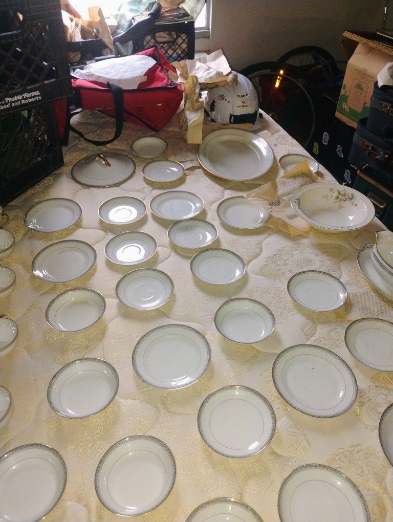 Noritake China Dishes