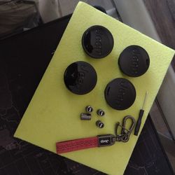 4xRim Wheel Center Caps Jeep,Key Chain Steam Caps $40.