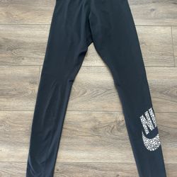 New! NIKE Women’s Leggings XS
