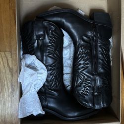 Steve Madden Cowboy leather Black Boots Size 8