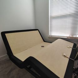 Ease Lift Bed