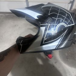 Kids Medium Full Face Helmet