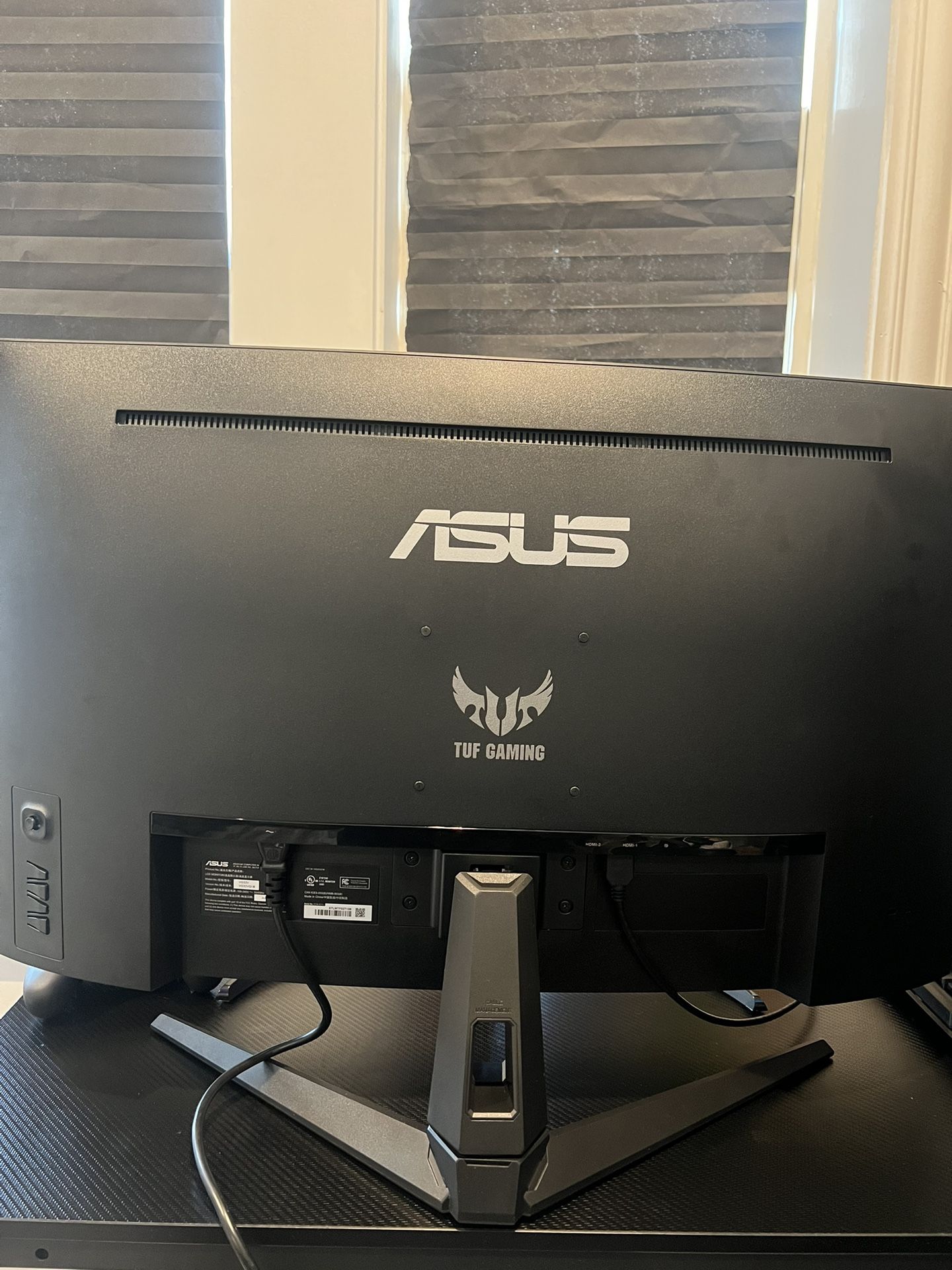 asus tuf gaming VG32vq1b 27 Inch 