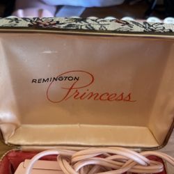 Antique 1950’s Remington Shaver