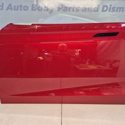 2018 TESLA MODEL S LEFT FRONT DOOR