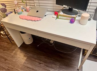 IKEA desk with drawers, white