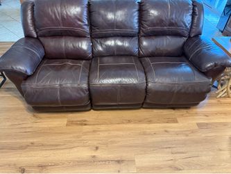 Couch Set- 2 Power Reclining Couches