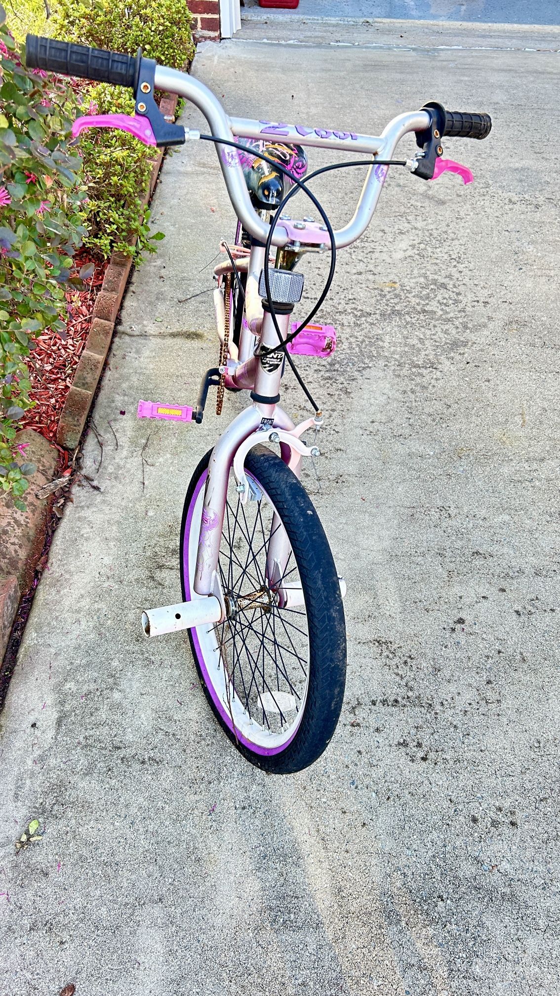 Kids Bike For girls - 18” With Knee And Elbow Guards