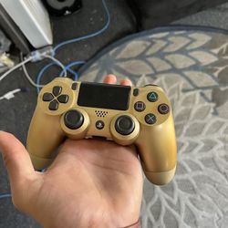 PS4 Controller 