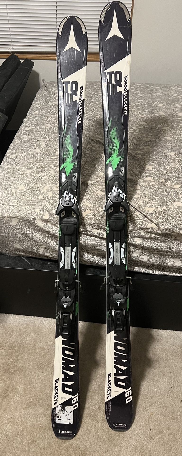 Atomic Nomad Blackeye Skis